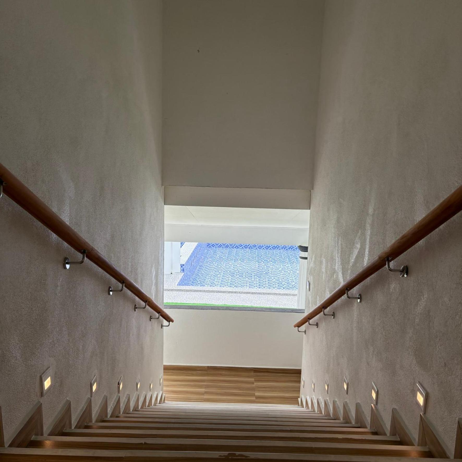 Eleven25 Roomstay Dungun Luaran gambar